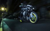 Yamaha MT-10 2016 Action (4)